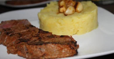 Pikantný steak s cesnakom