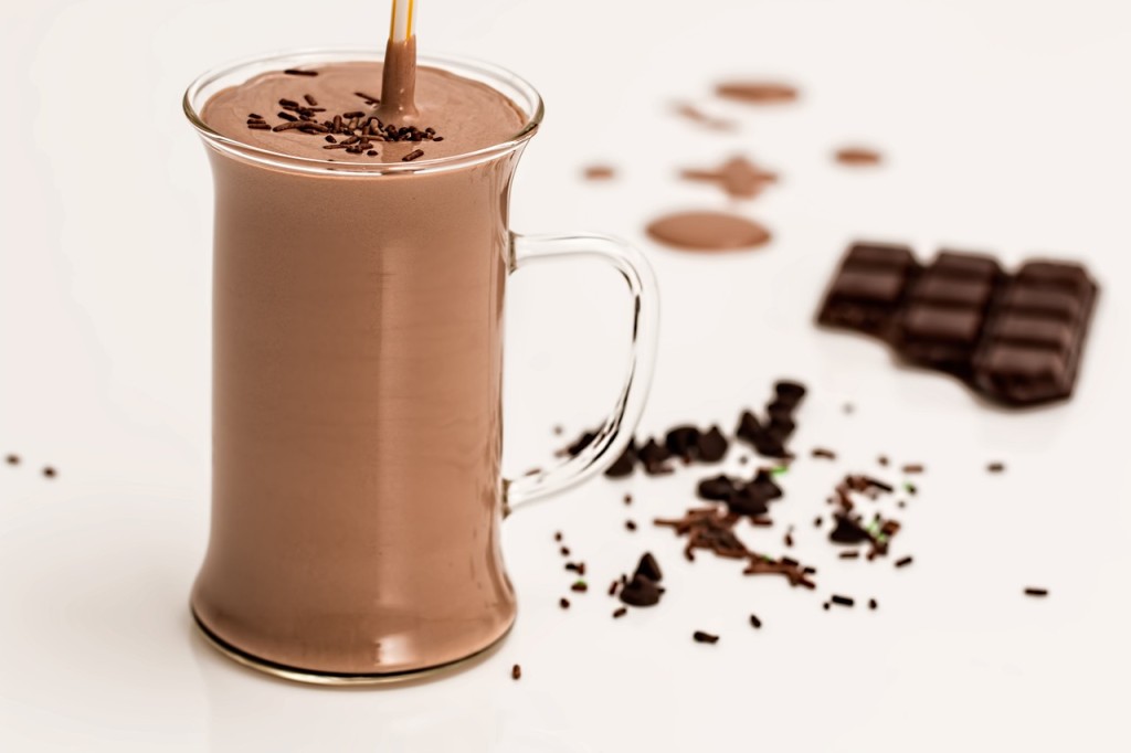 čokoládové banánové smoothie