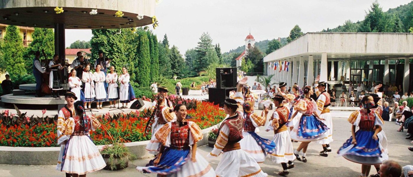 Bardejovské kúpele - vystúpenie na kolonáde. Foto: Bardejovské kúpele