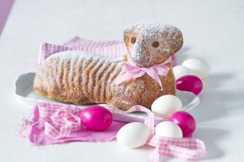 Oslaďte si Veľkú noc. Dr. Oetker prináša najlepší recept na barančeka aj špenátové muffiny