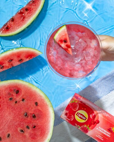 Čaj? Kľudne aj s ľadom. Osviežujúcu alternatíva, ktorú v lete oceníte viac než limonádu