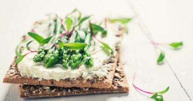 Chrumkavý snack so špargľou