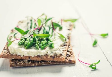 Chrumkavý snack so špargľou