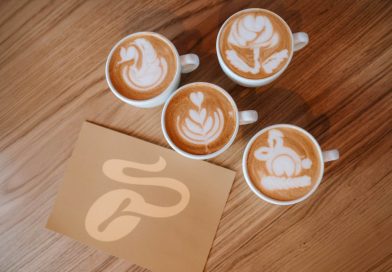 Kúzlo latte artu často spočíva v jednoduchosti, no aj osobnom prístupe, ktorý do prípravy vložíte. Foto: Tchibo