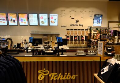 Jeseň v Tchibo bude plná noviniek. Vyskúšajte farebnú Matcha Ube či Pumpkin spice latte